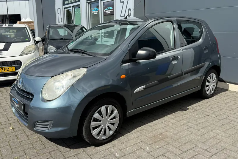 Suzuki Alto (2010)
