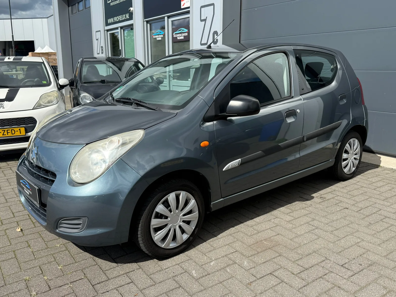 Suzuki Alto (2010) — foto 1