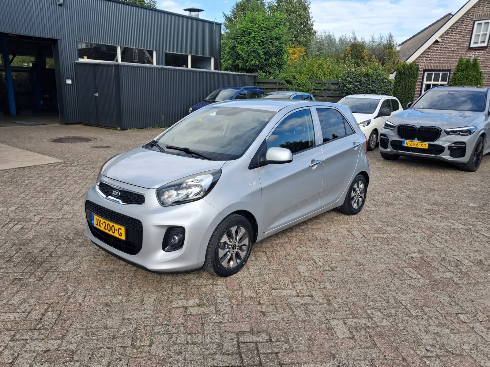 Kia Picanto (2016) — foto 1