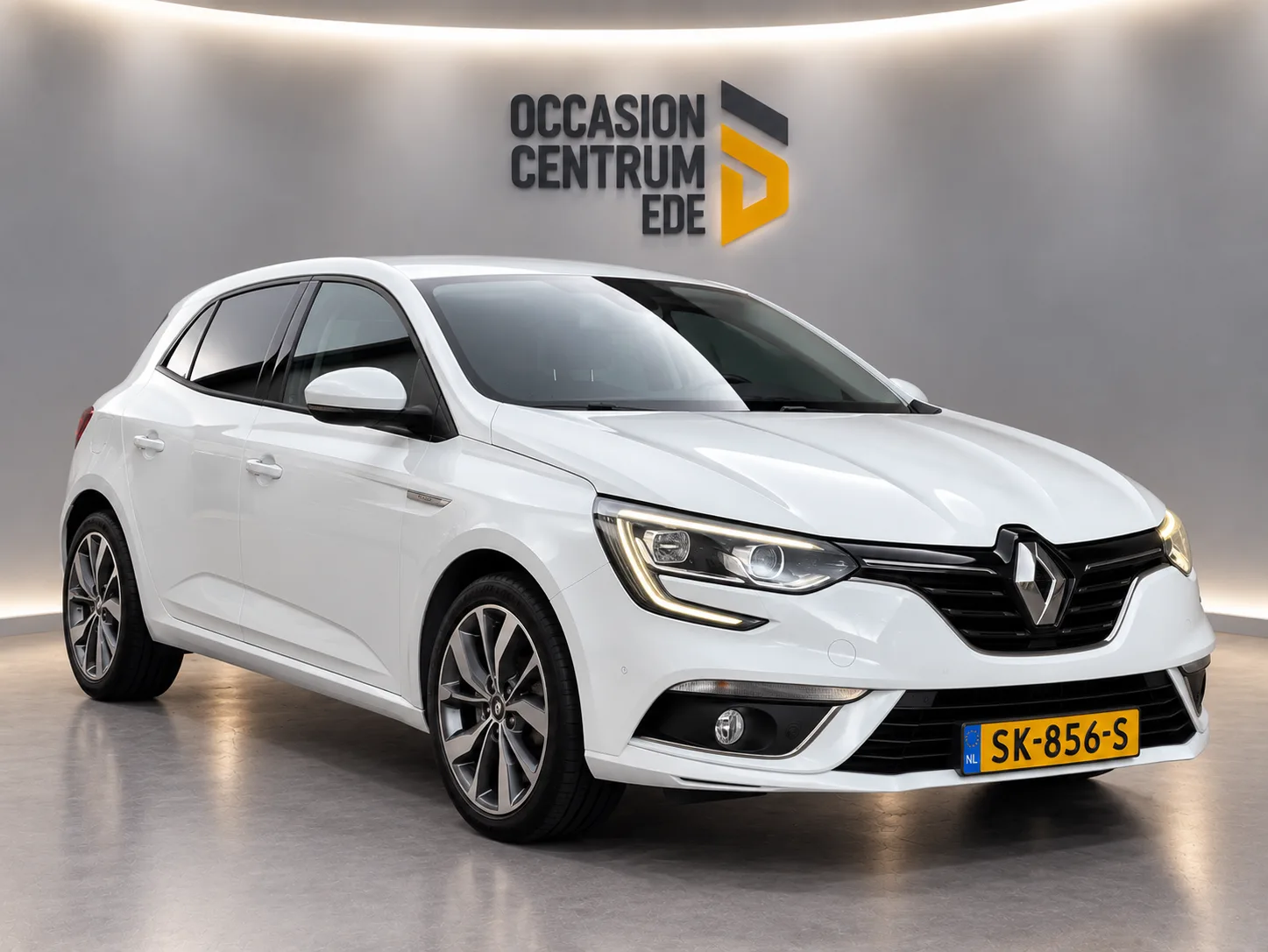 Renault Mégane (2018) — foto 1