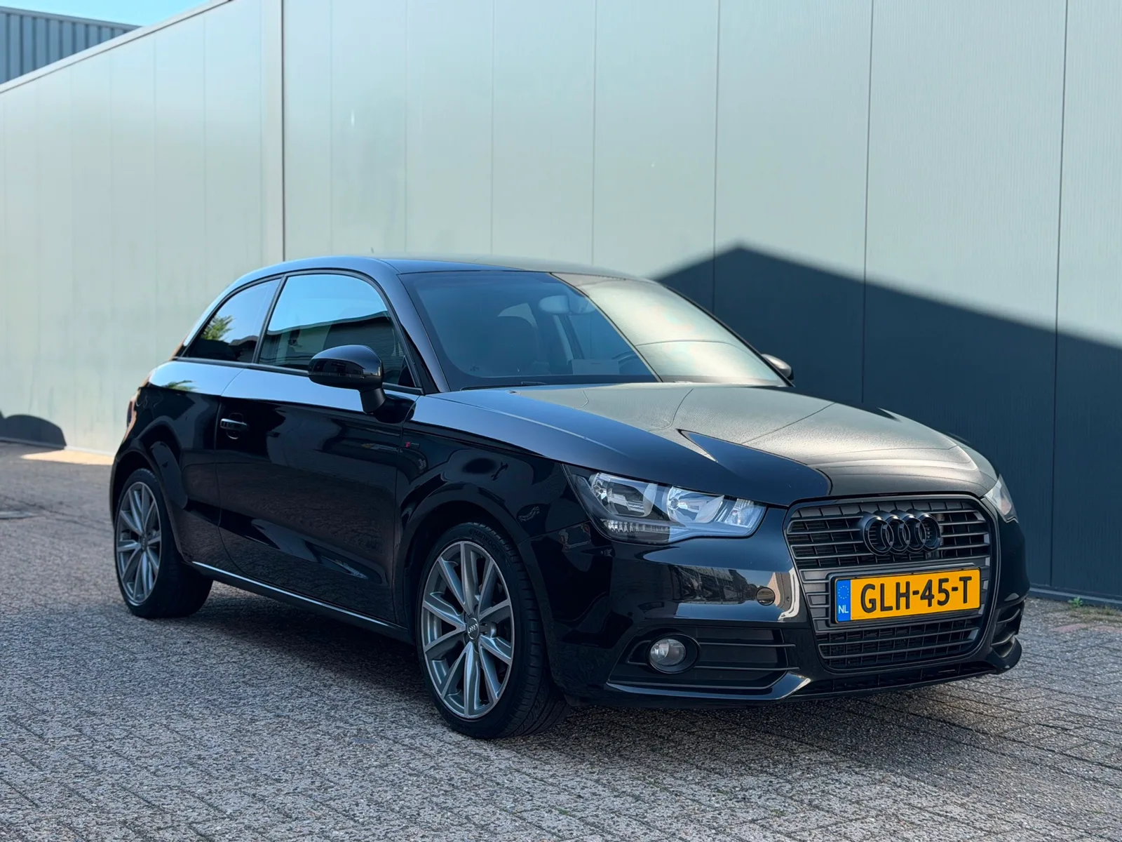 Audi A1 (2010) — foto 1