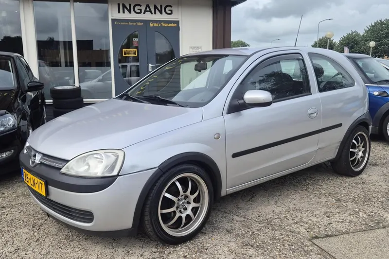 Opel Corsa (2003)