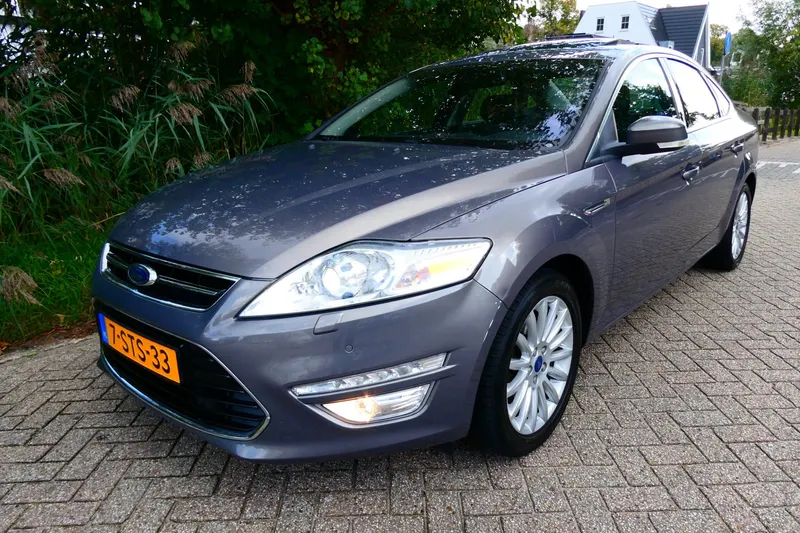 Ford Mondeo (2013)