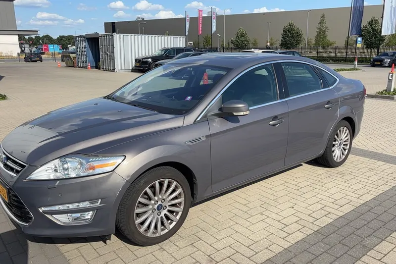 Ford Mondeo (2013)
