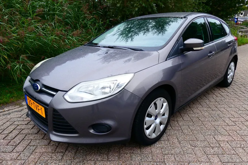 Ford Focus (2012)