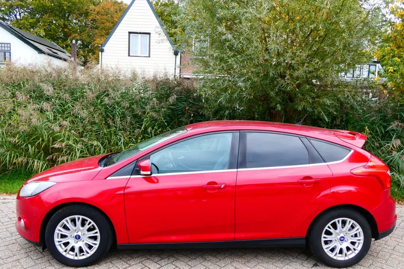 Ford Focus (2011)