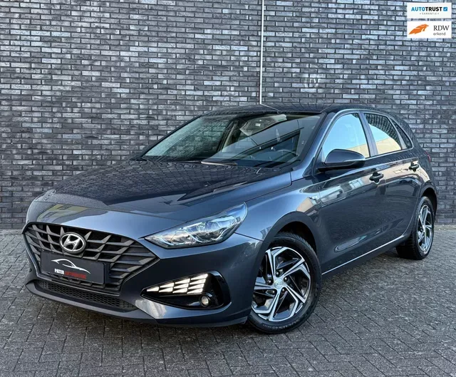Hyundai i30 (2024) — foto 1
