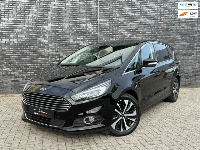 Ford S-Max (2017) — foto 1