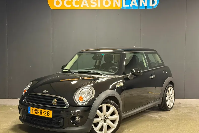 MINI One (2013)