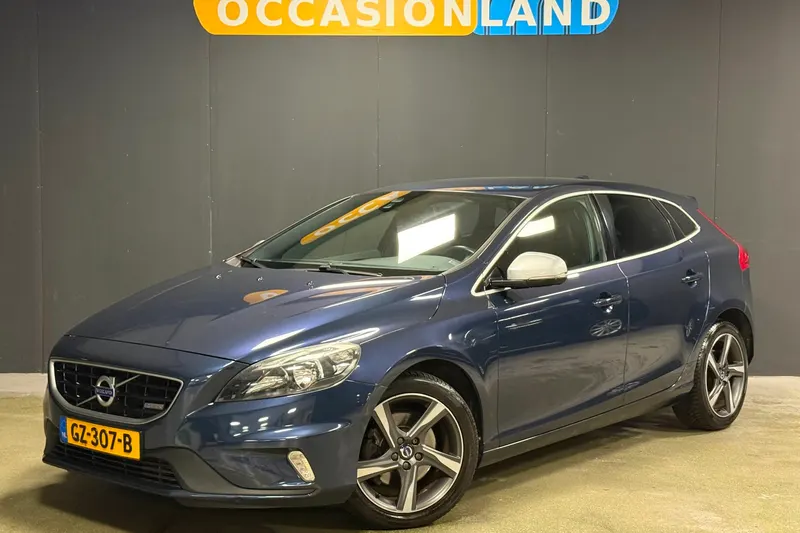 Volvo V40 (2015)