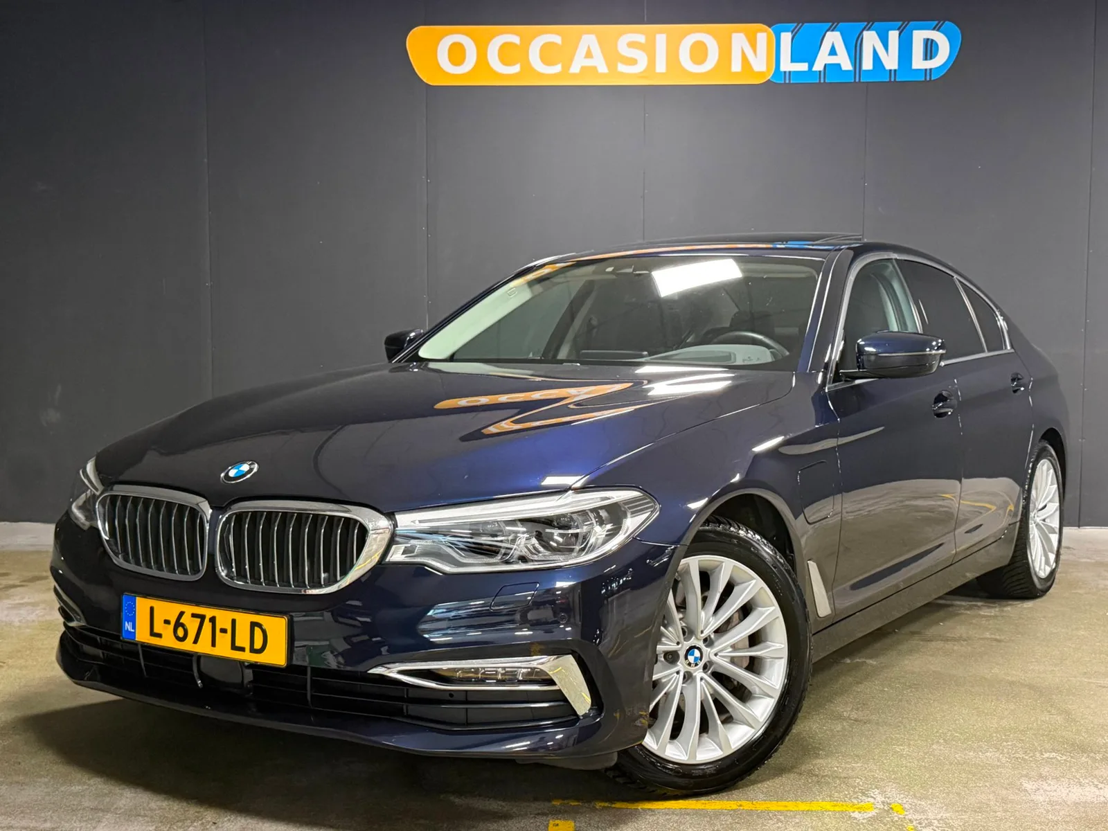 BMW 5-Serie (2019) — foto 1