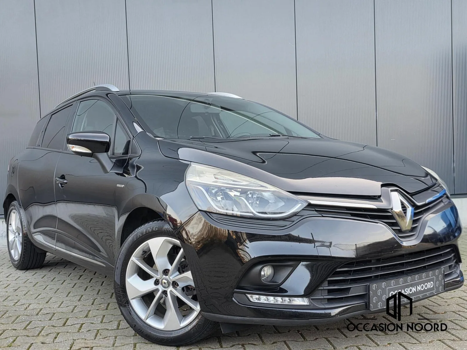 Renault Clio (2016) — foto 1