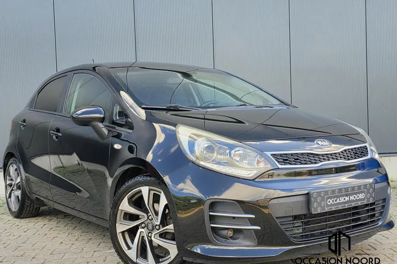 Kia Rio (2015)