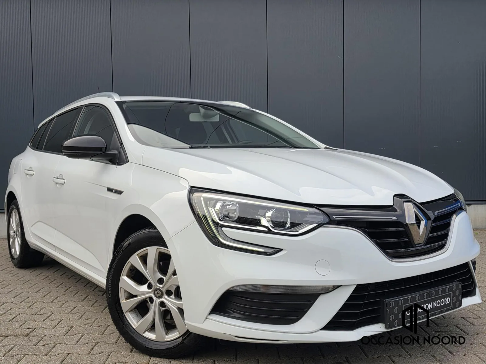 Renault Mégane (2020) — foto 1