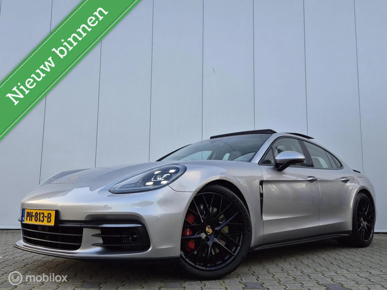 Porsche Panamera (2017) — foto 1