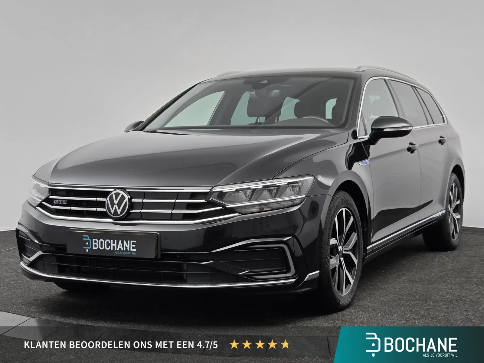 Volkswagen Passat (2023) — foto 1
