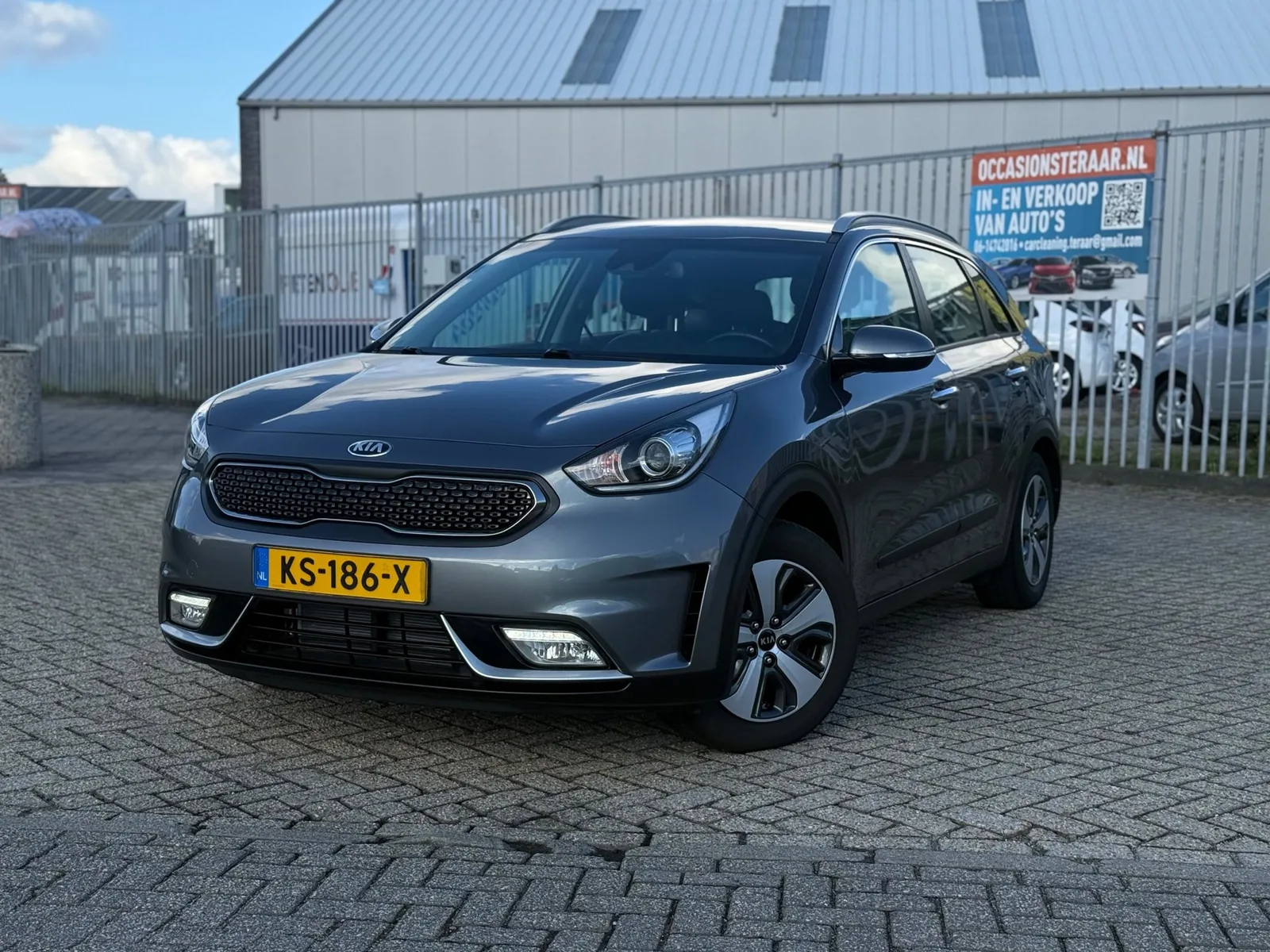 Kia Niro (2016) — foto 1