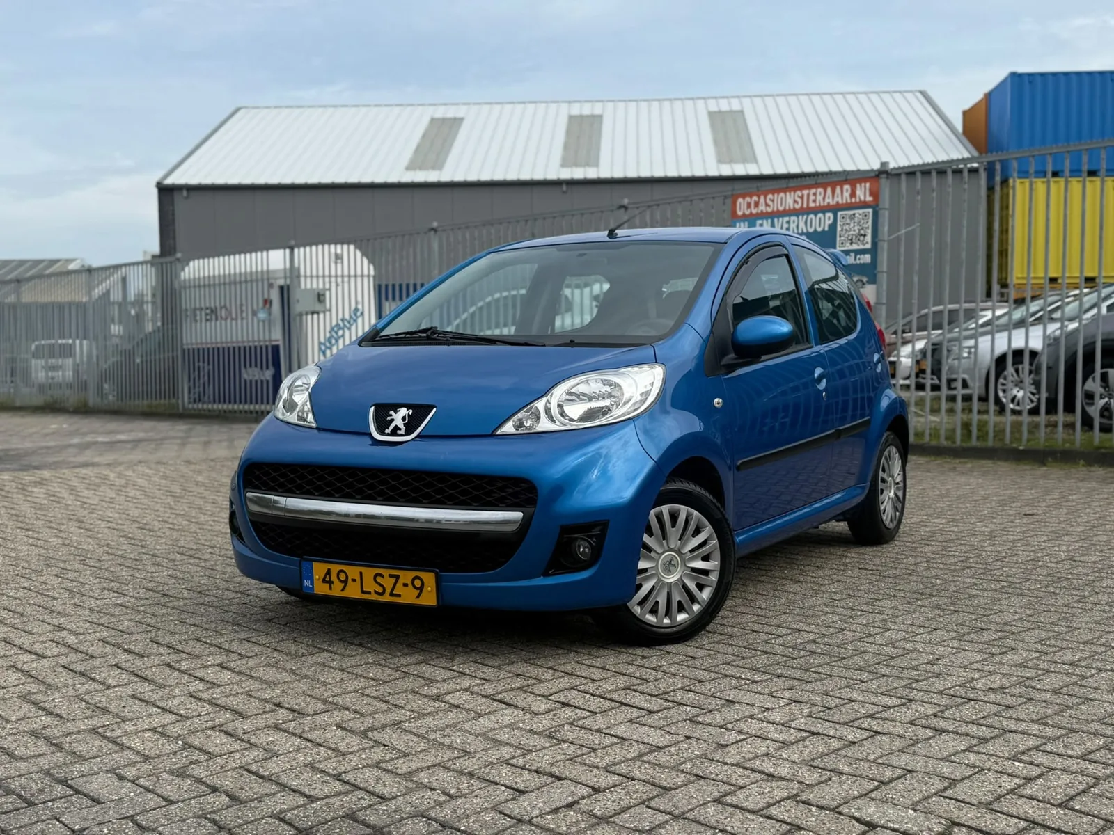 Peugeot 107 (2010) — foto 1