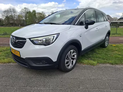 Opel Crossland (2018) — foto 1