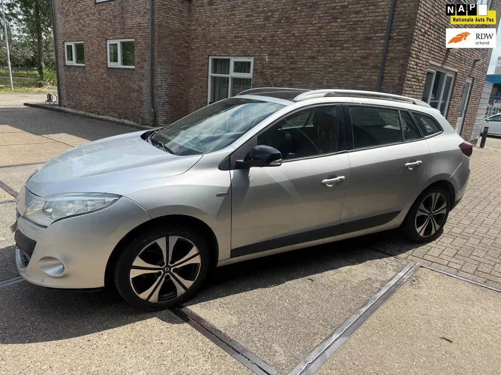Renault Mégane (2012) — foto 1