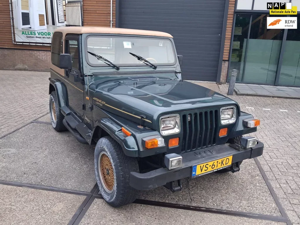 Jeep Wrangler (1992) — foto 1