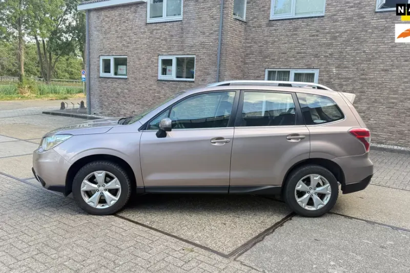 Subaru Forester (2015)