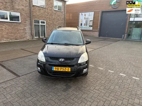Hyundai Matrix (2011) — foto 1