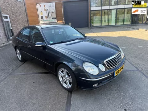 Mercedes-Benz E-Klasse (2002) — foto 1