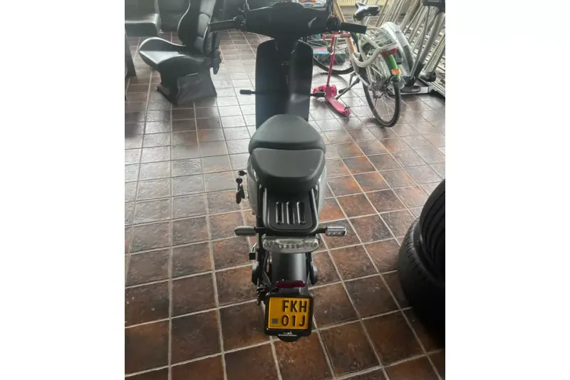 Super SOCO Bromscooter CUmini (2024)