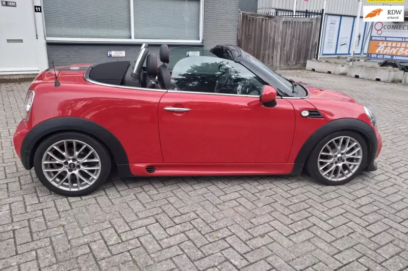 MINI Cabrio (2013)