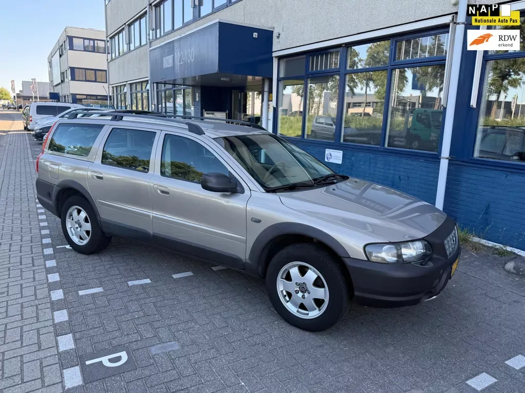 Volvo V70 (2001) — foto 1