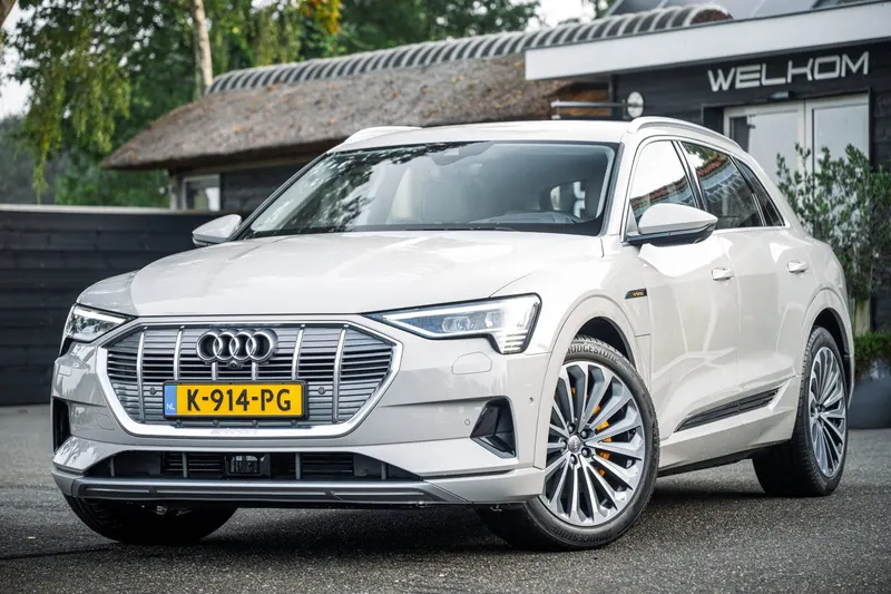 Audi e-tron (2019)