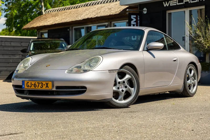 Porsche 911 (2001)