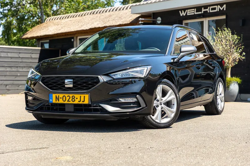 SEAT Leon Sportstourer (2021)