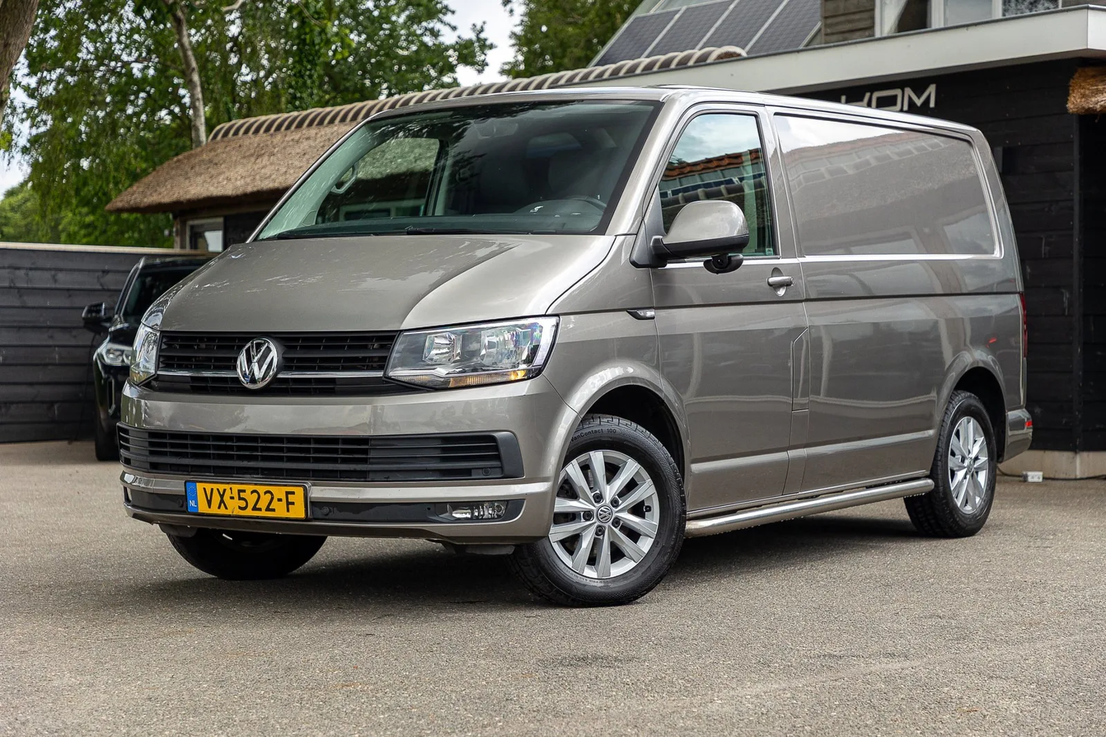 Volkswagen Transporter (2016) — foto 1