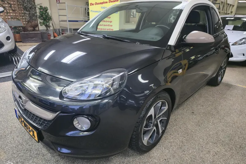 Opel Adam (2015)