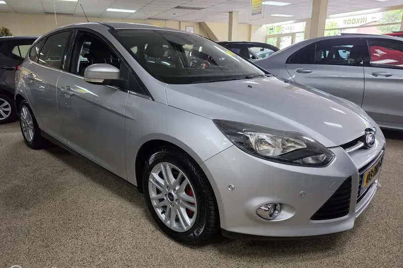 Ford Focus (2012)