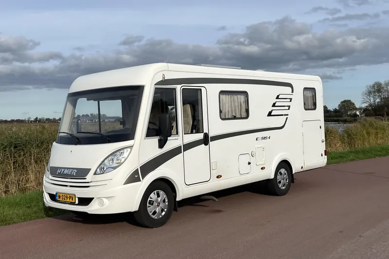 Hymer Exsis-i (2015)