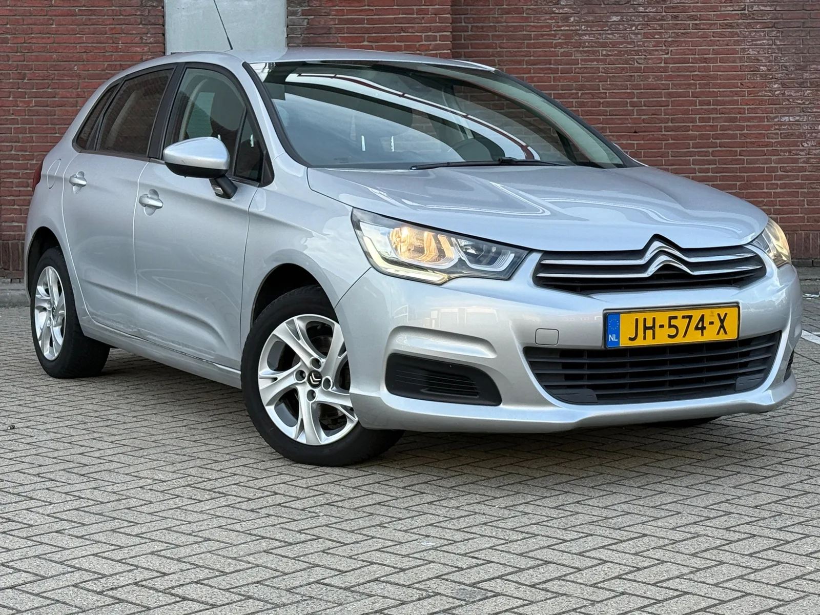 Citroën C4 (2015) — foto 1