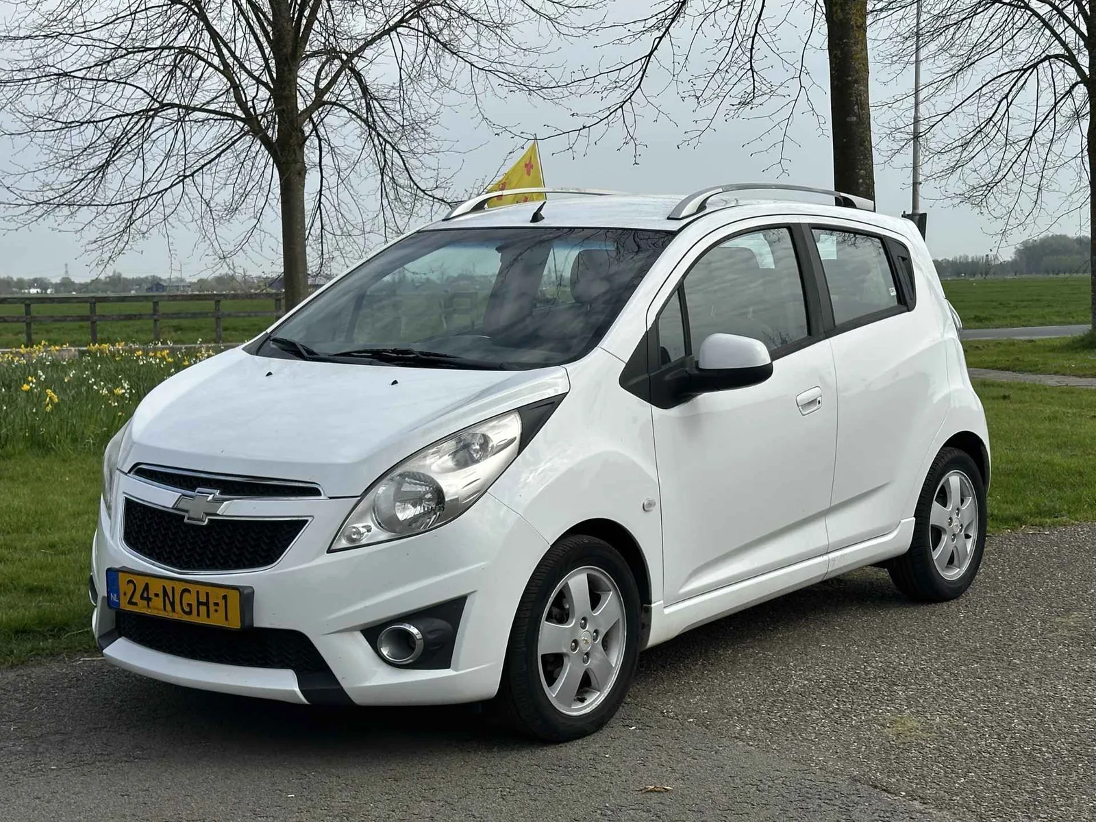 Chevrolet Spark (2010) — foto 1