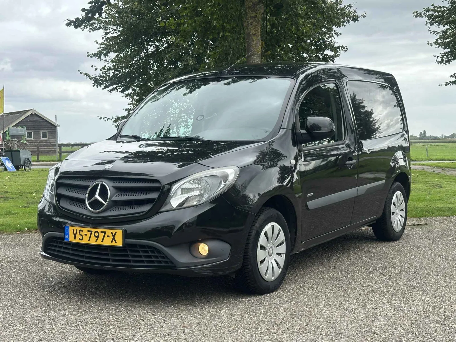 Mercedes-Benz Citan (2016) — foto 1