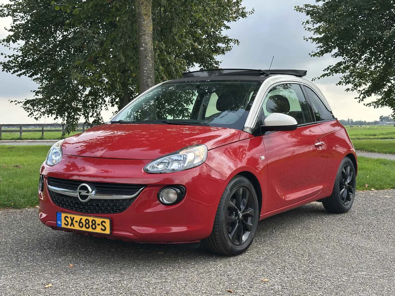 Opel Adam (2015) — foto 1