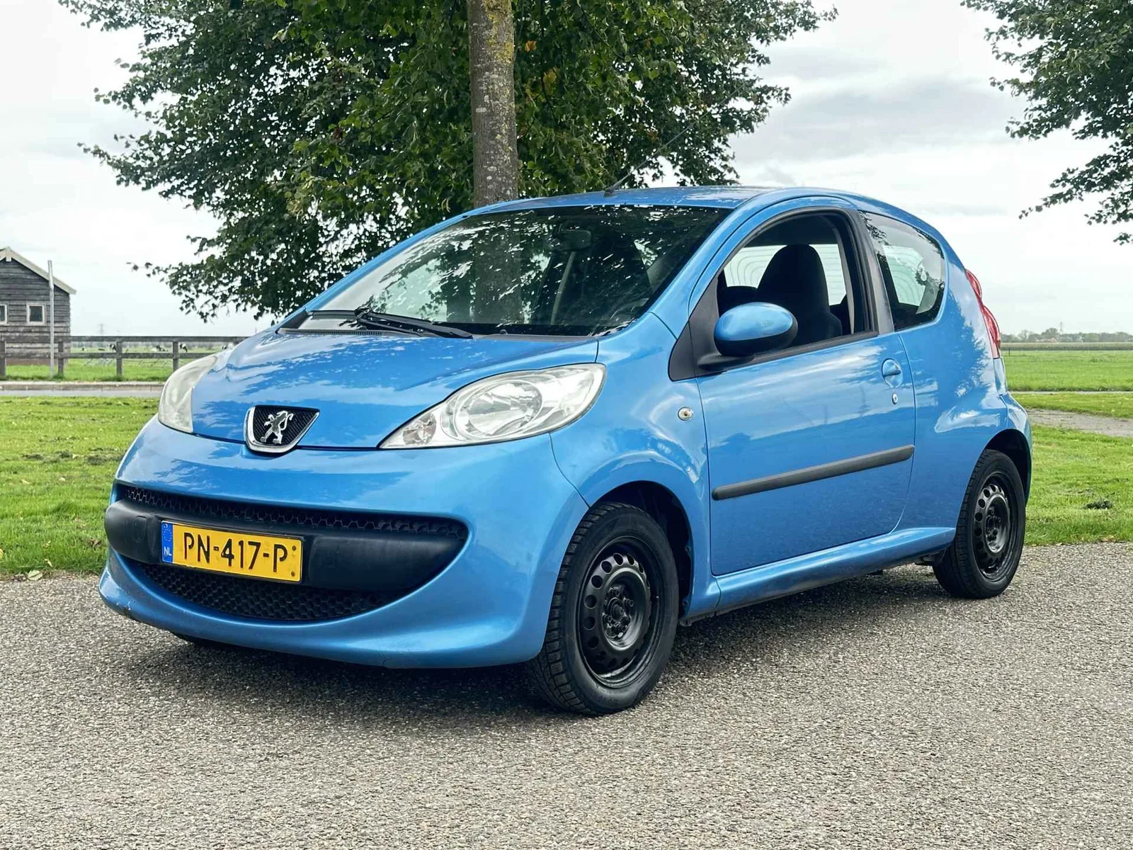 Peugeot 107 (2006) — foto 1