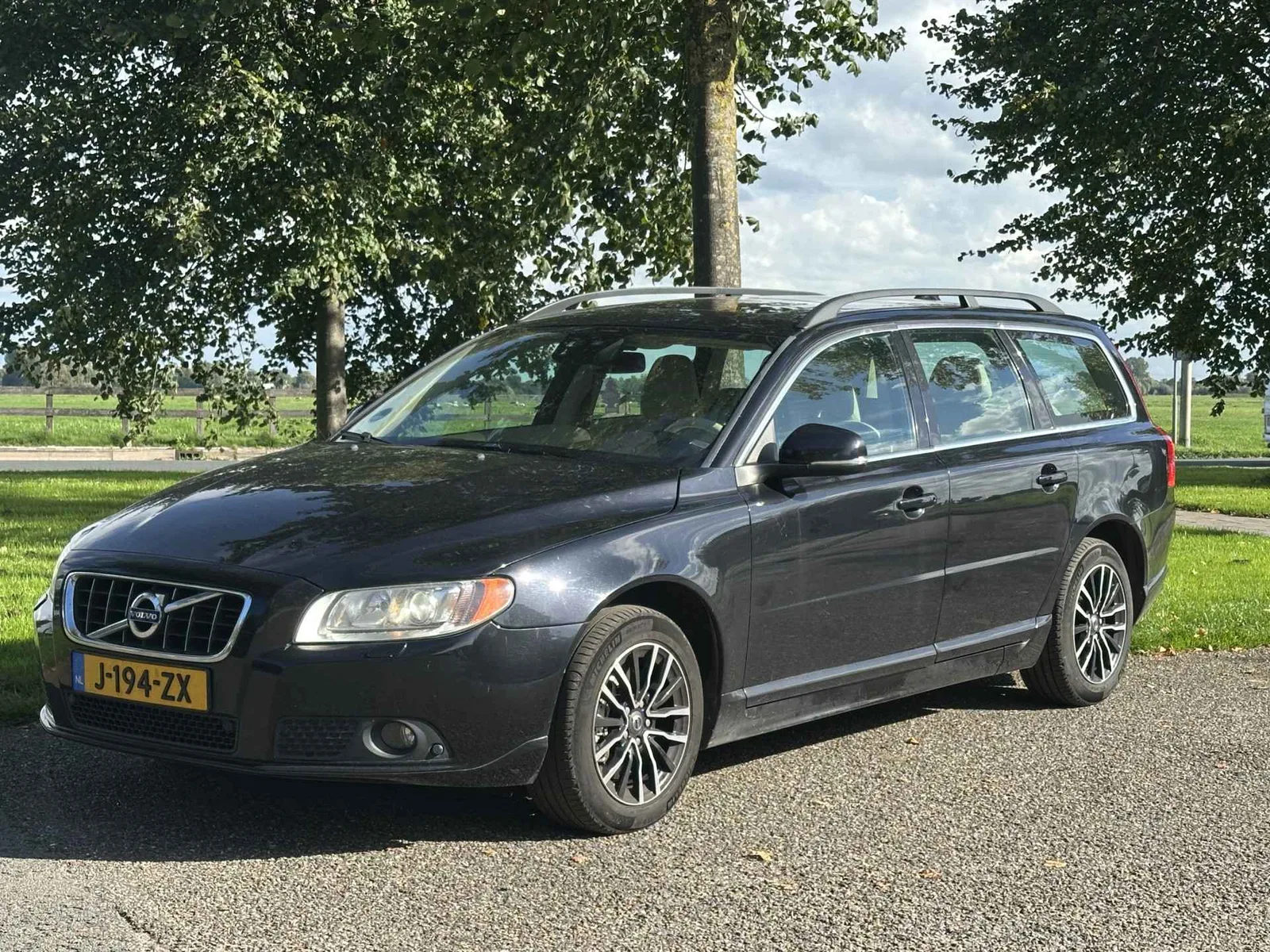 Volvo V70 (2012) — foto 1