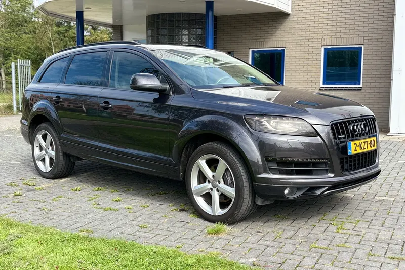 Audi Q7 (2012)
