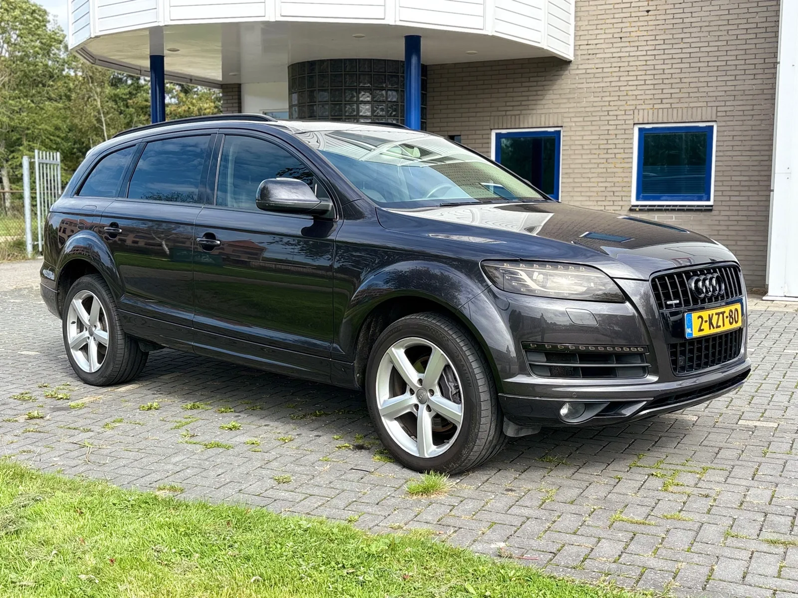 Audi Q7 (2012) — foto 1