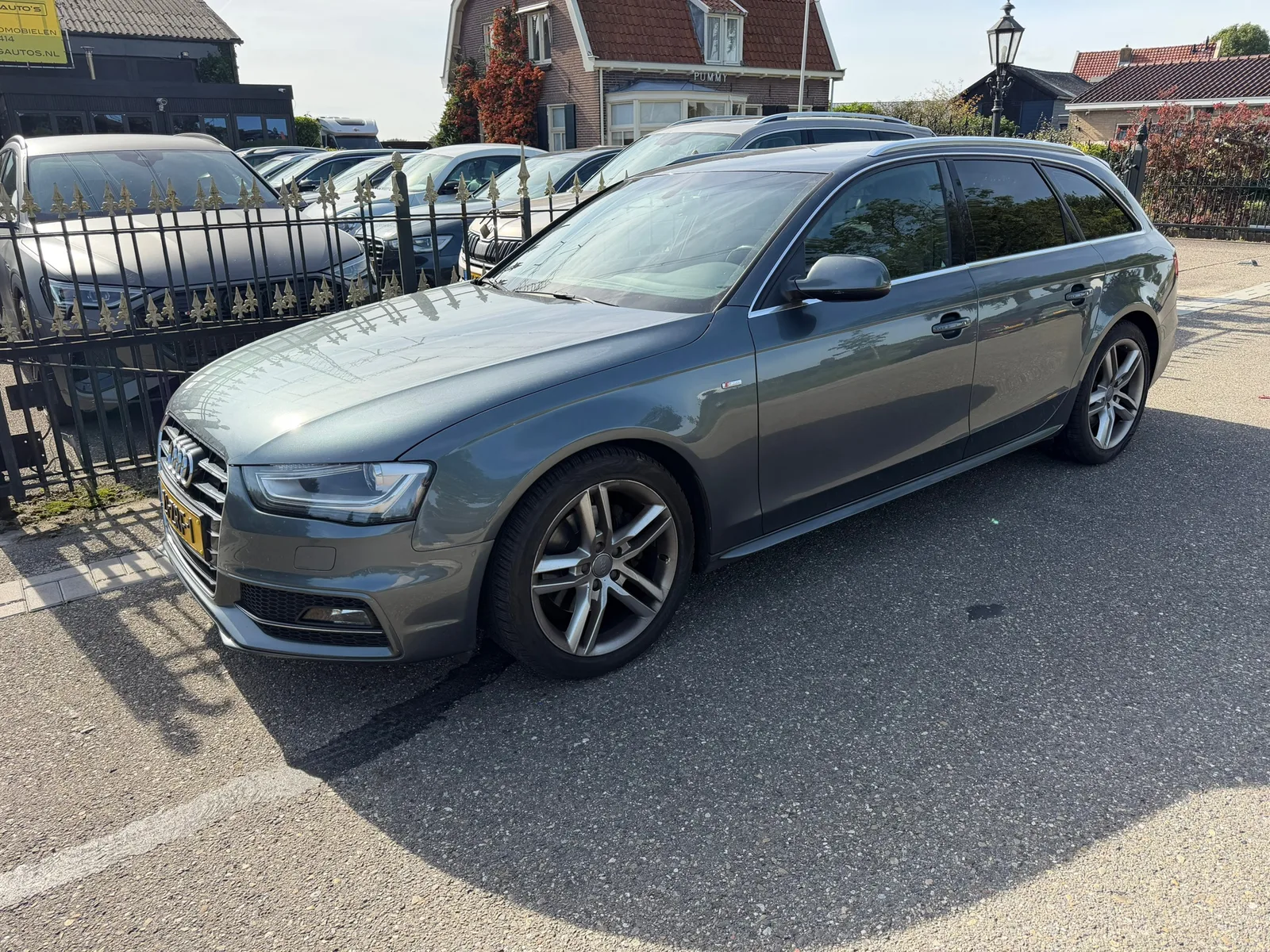 Audi A4 (2013) — foto 1