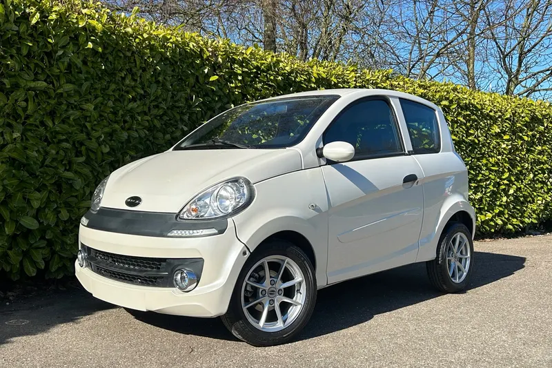 Microcar M.Go (2013)