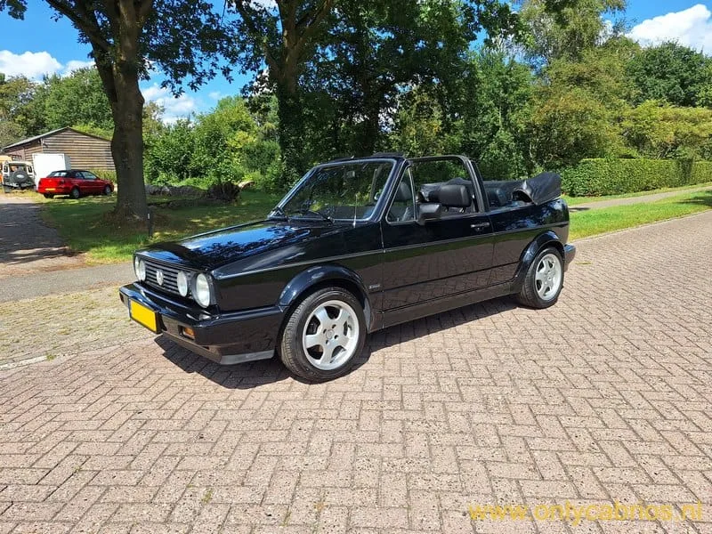 Volkswagen Golf (1988) — foto 1