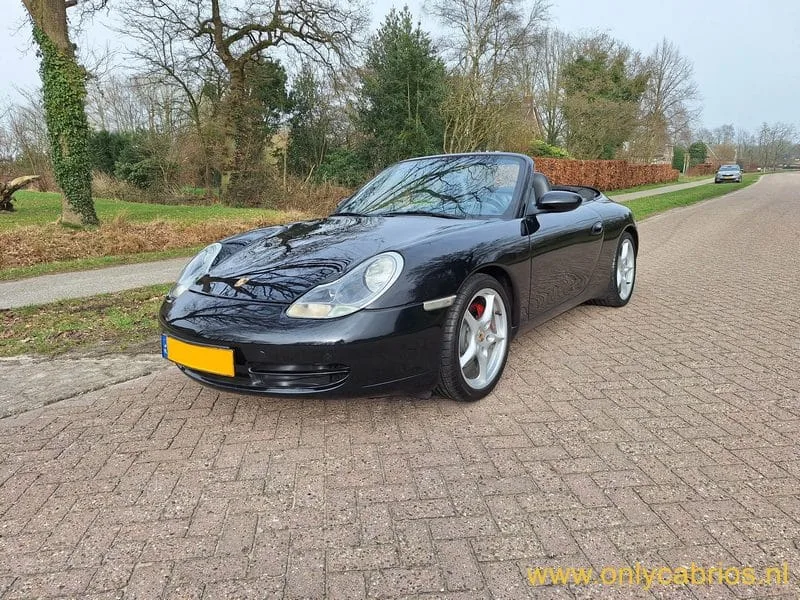 Porsche 911 (1999) — foto 1